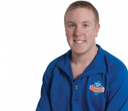 Students get glimpse of inner workings of Super Bowl