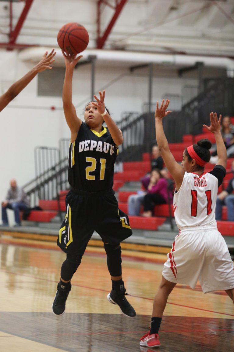 Howard reaches 1,000-point milestone