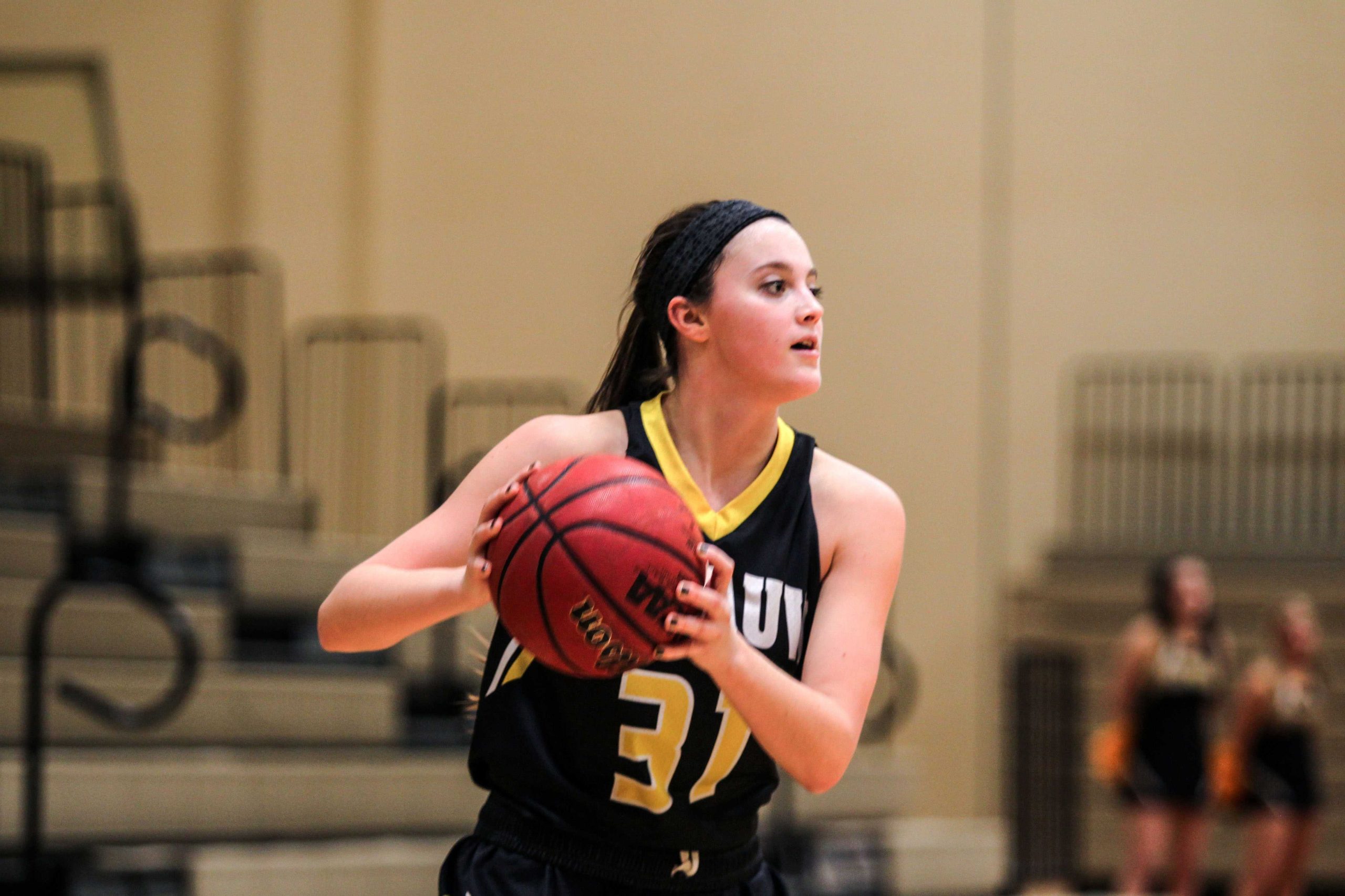 Tiger’s basketball dominates the weekend, continues perfect record with 18th straight win