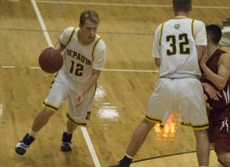 DePauw men's basketball beats Rose-Hulman 68-66