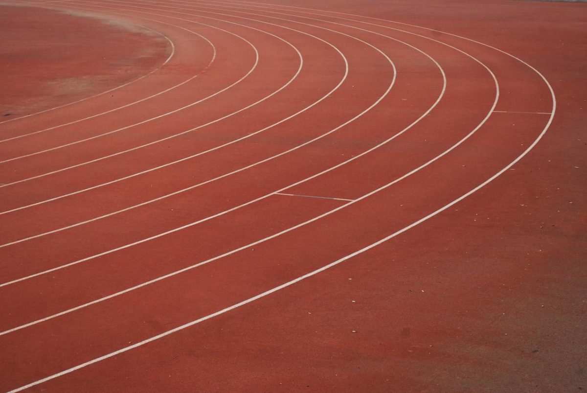 Women’s Track Finishes Ninth Overall At Home