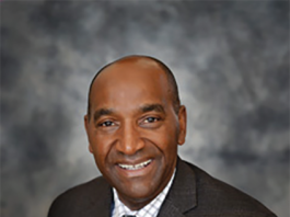 DePauw Vice President Alan Hill to retire