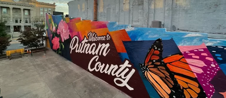 Putnam County mural festival creates a sense of pride among Greencastle residents