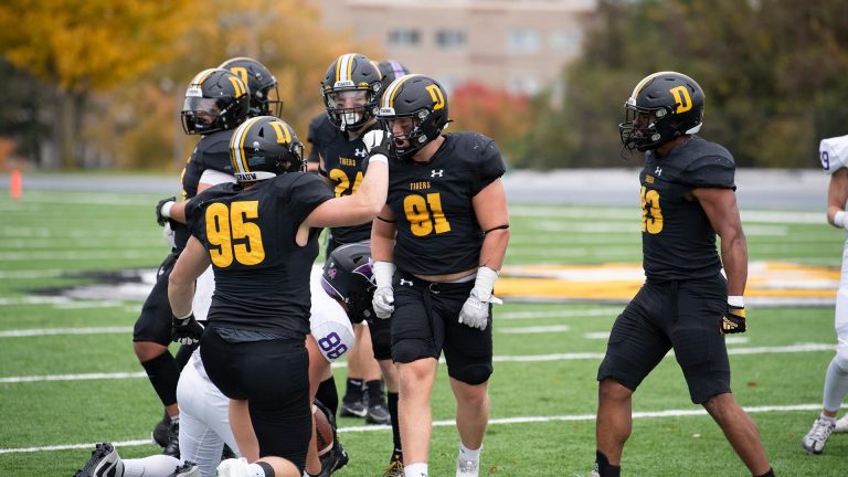 DePauw Dominates Kenyon, Clinches Share of Conference Title