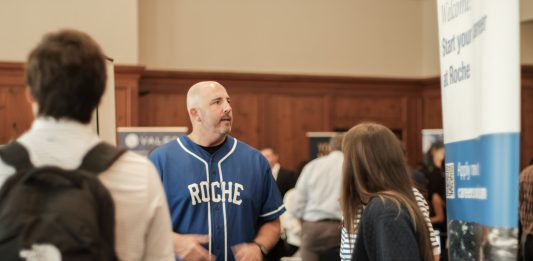 A Look to the Future: DePauw’s Grad School, Internship and Career Fairs