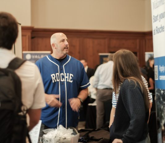 A Look to the Future: DePauw’s Grad School, Internship and Career Fairs