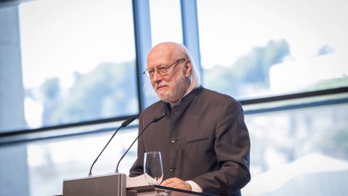 57f14edc-444b-407f-add5-9171ea1c2283