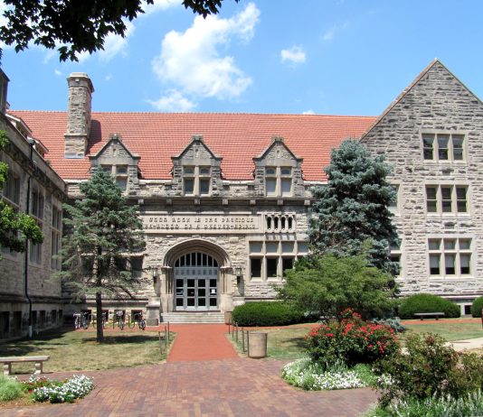 Student Newspaper Print Cut Sparks Censorship Controversy at IU Bloomington